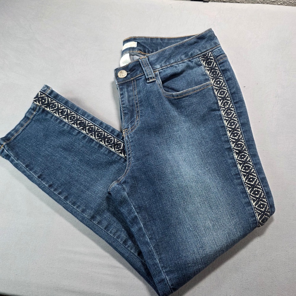 Westport 1962 Womens Size 6 Blue Embroidered Side Stripe Straight Leg Jeans